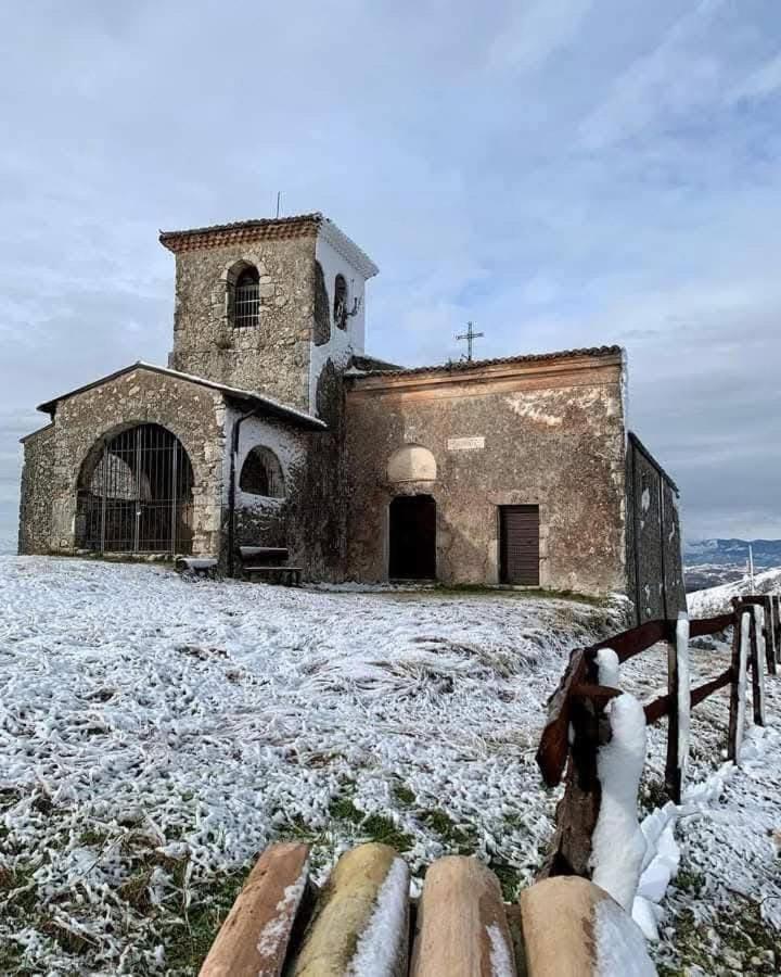 Villa Anna Кастрочело Экстерьер фото